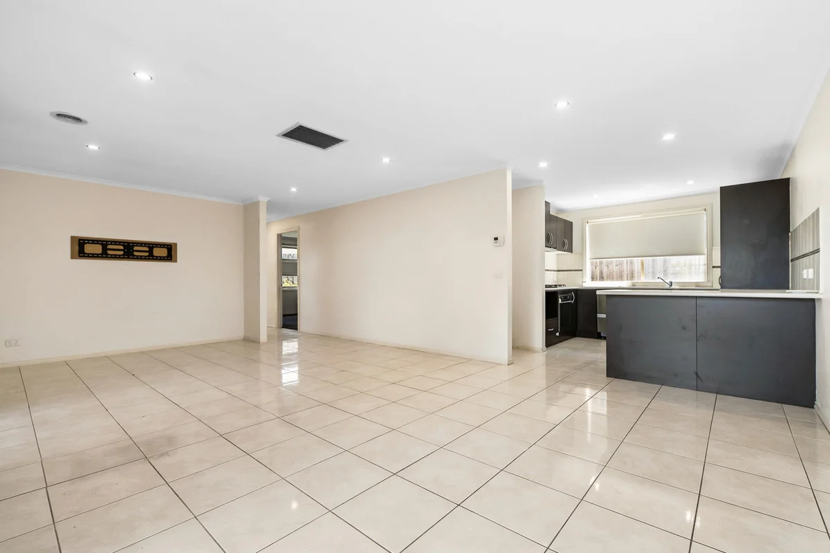 Additional image 3 of 9 Di Blasi Court, Skye VIC 3977