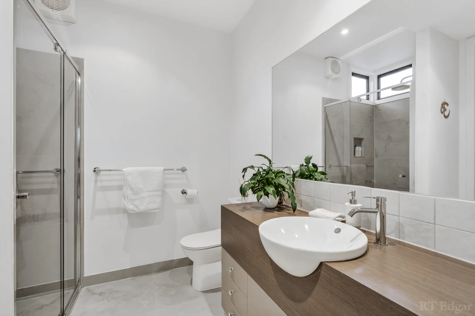 Additional image 8 of 1/40A Simson Street, Portarlington VIC 3223