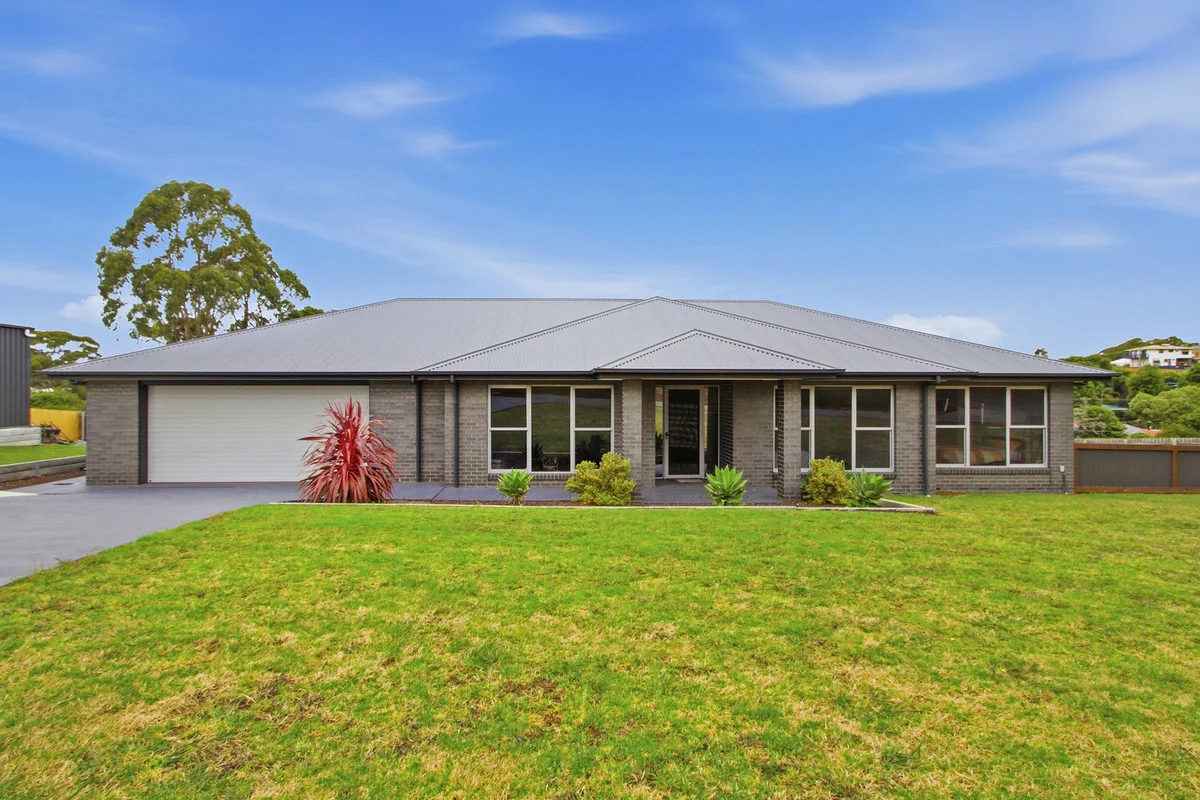 Additional image 2 of 2 Reggardo Rise, Lakes Entrance VIC 3909