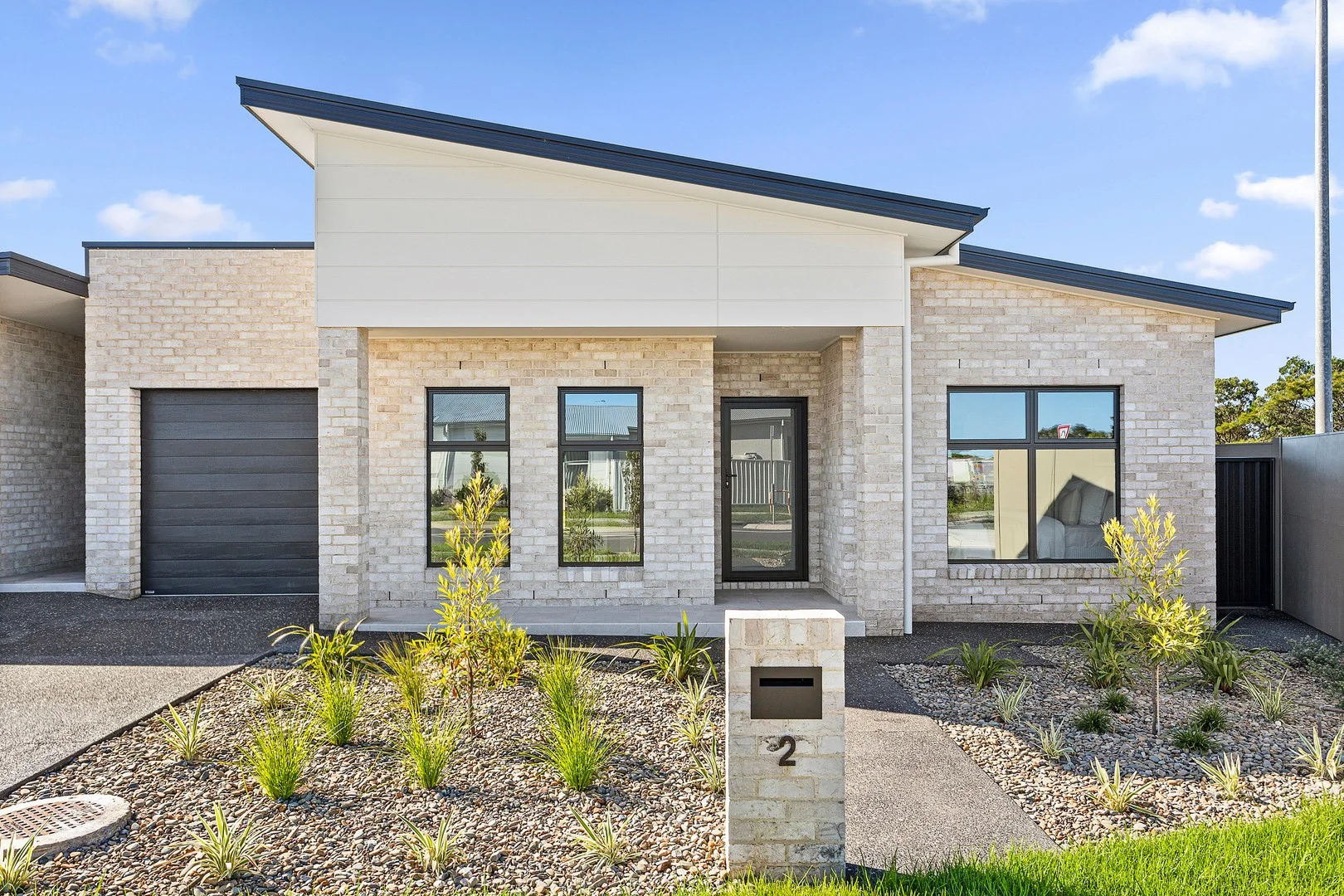 2 Universal Avenue, Dunmore NSW 2529