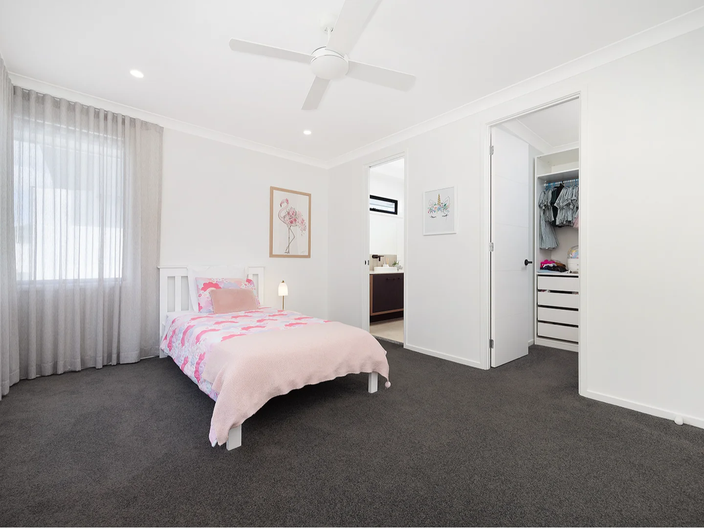 Additional image 13 of 26 Sutton Place, Cannon Hill QLD 4170