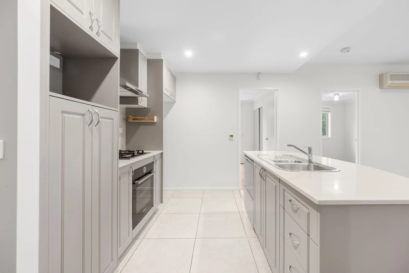 Additional image 3 of 8/12 Waniassa Street, Queanbeyan NSW 2620