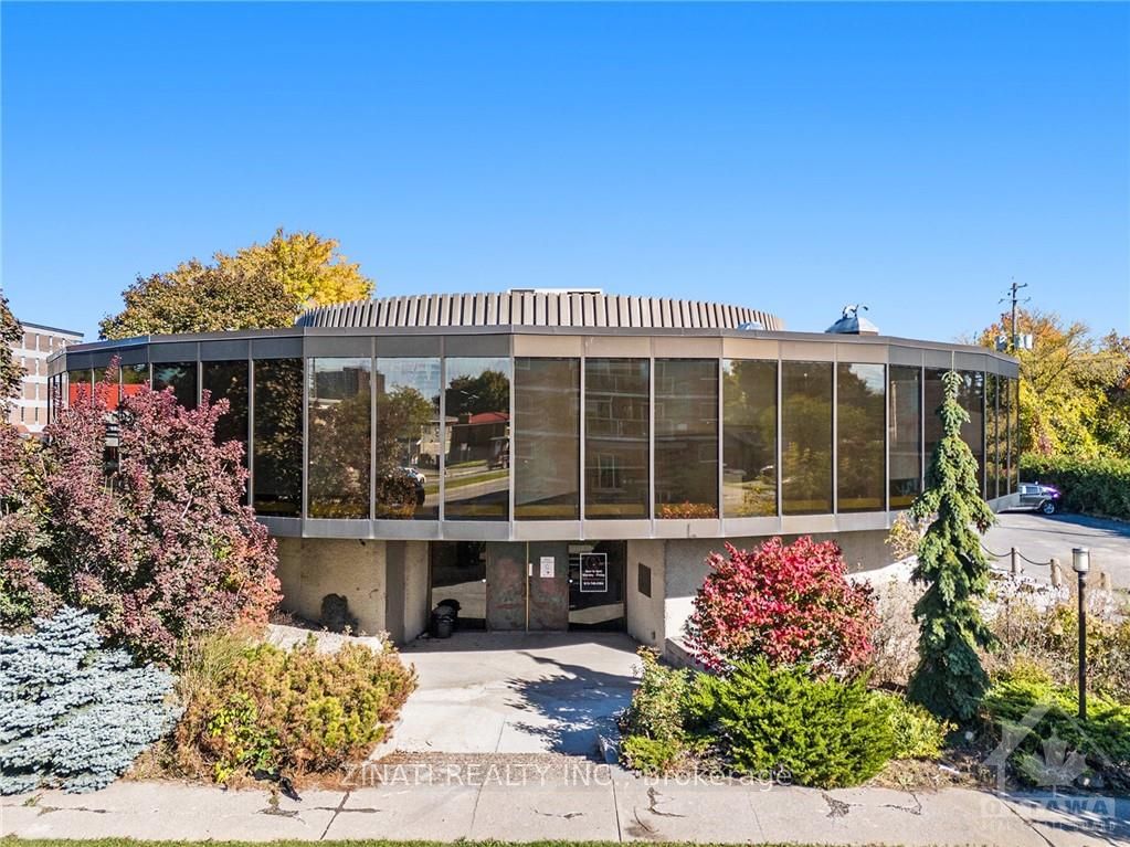 2300 Carling Avenue, Ottawa, ON, K2B 7G1