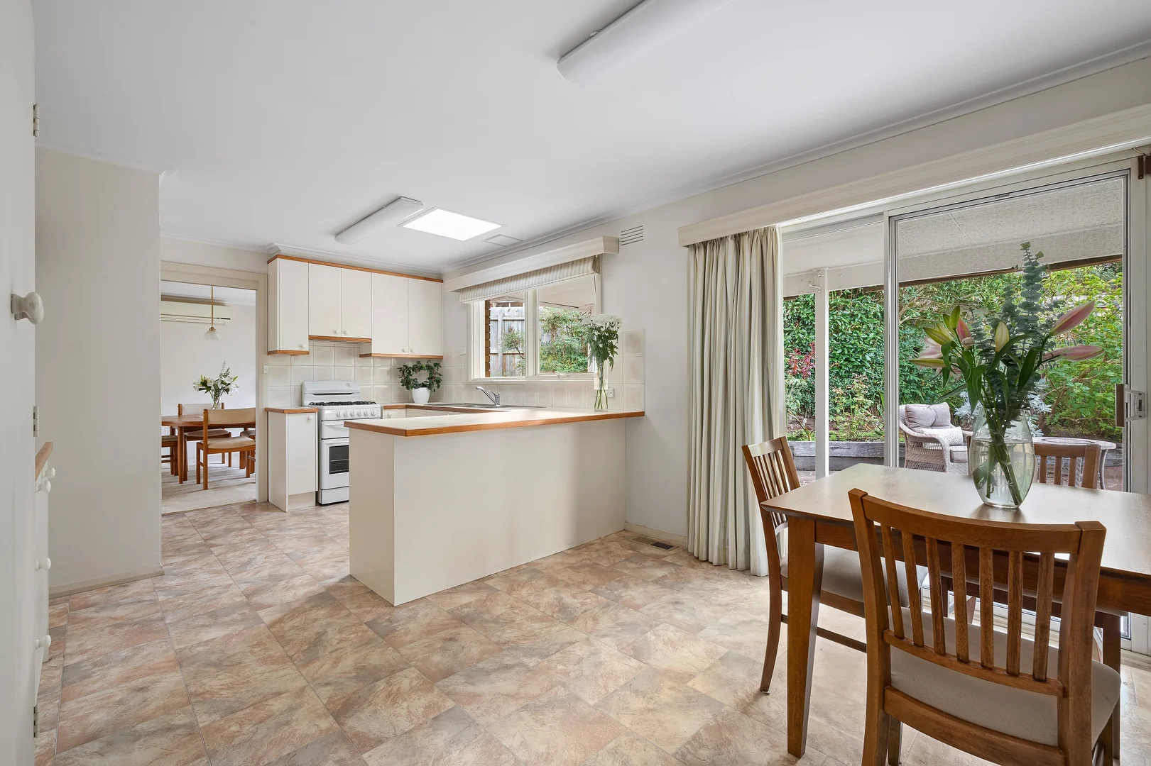 Additional image 5 of 5 Regina Street, Rosanna VIC 3084