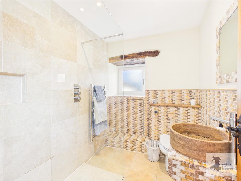 Additional image 20 of 2 bed maisonette for saleSouth John Street, New Quay SA45