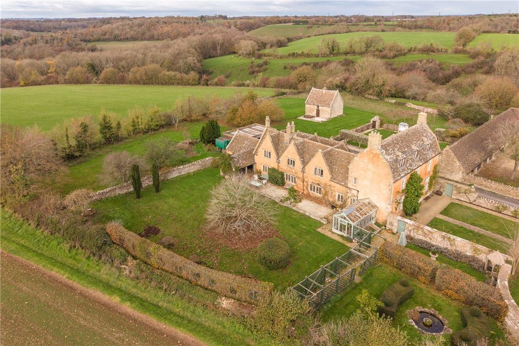 5 bed detached house for saleWest Yatton, Yatton Keynell, Chippenham, Wiltshire SN14