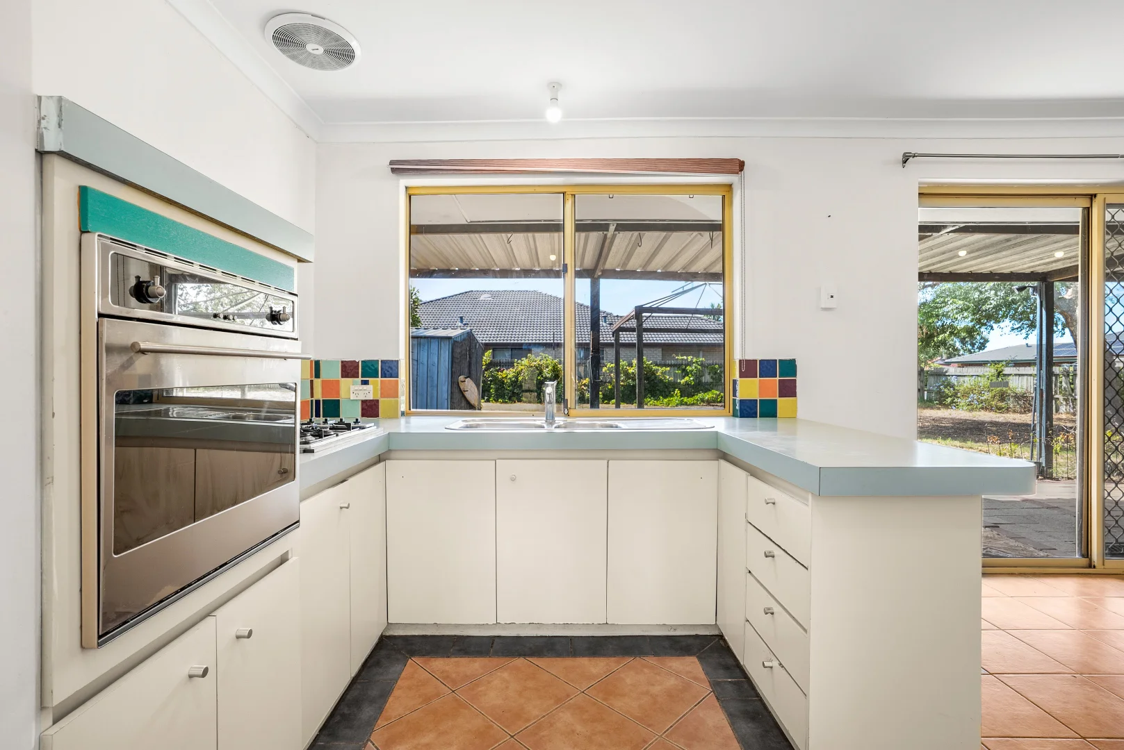 Additional image 11 of 99 Woodbridge Drive, Cooloongup WA 6168