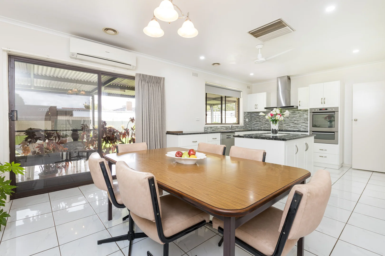 16 The Boulevard, Mildura VIC 3500 photo 5