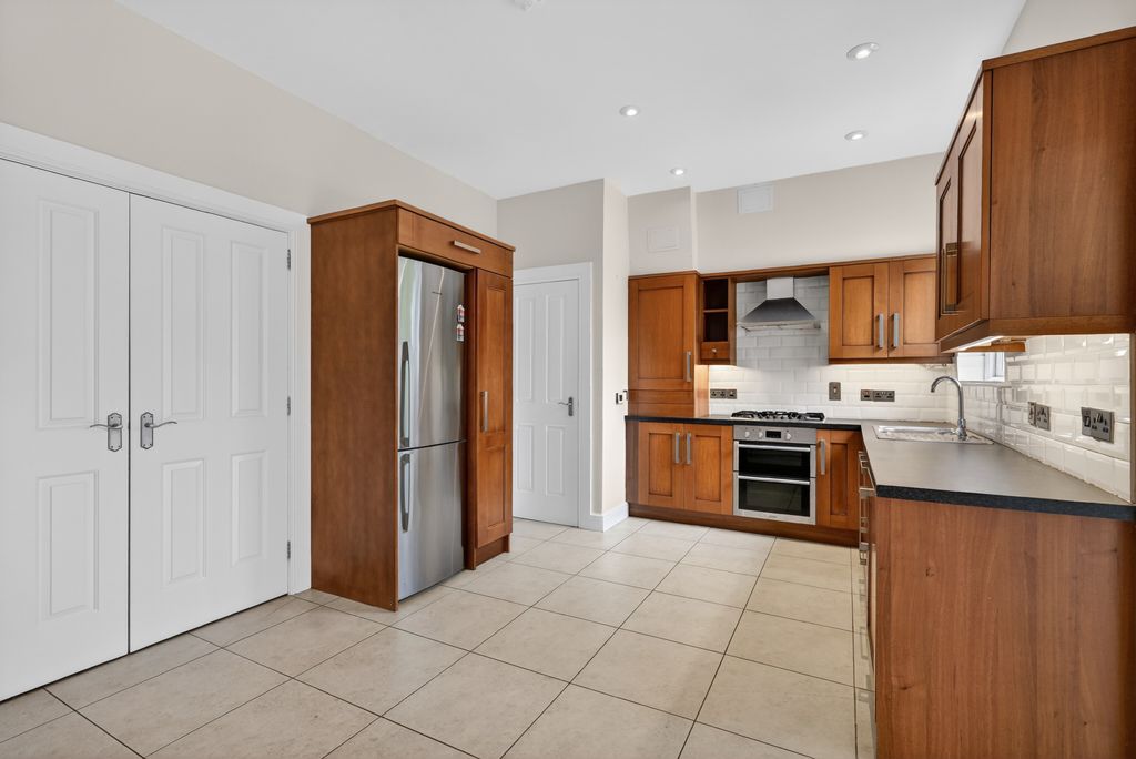 Additional image 4 of 4 bed town house for saleKilwarlin Avenue, Hillsborough BT26