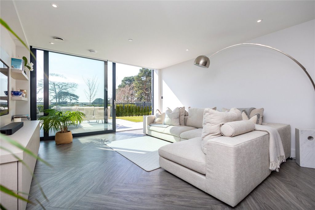 Additional image 3 of 2 bed flat for saleChaddesley Glen, Poole, Dorset BH13