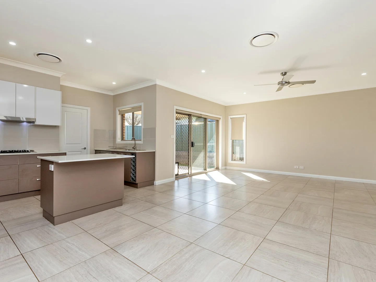 Additional image 2 of 2a Bishop Kennedy Close, Oxley Vale NSW 2340