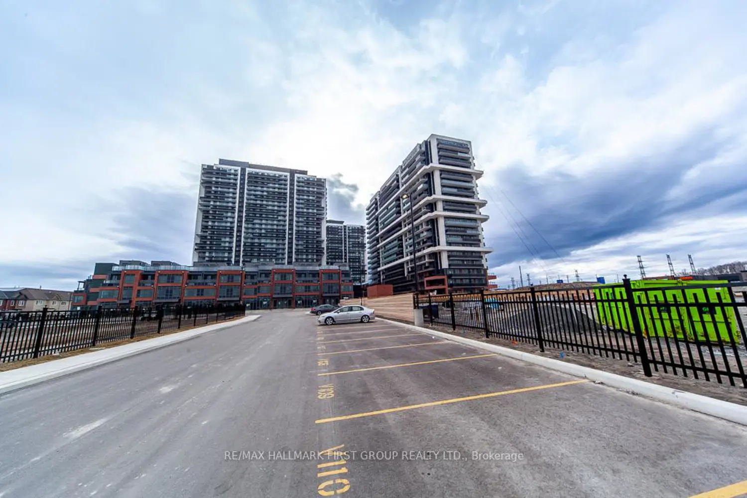 Additional image 13 of 2545 Simcoe Street 2601