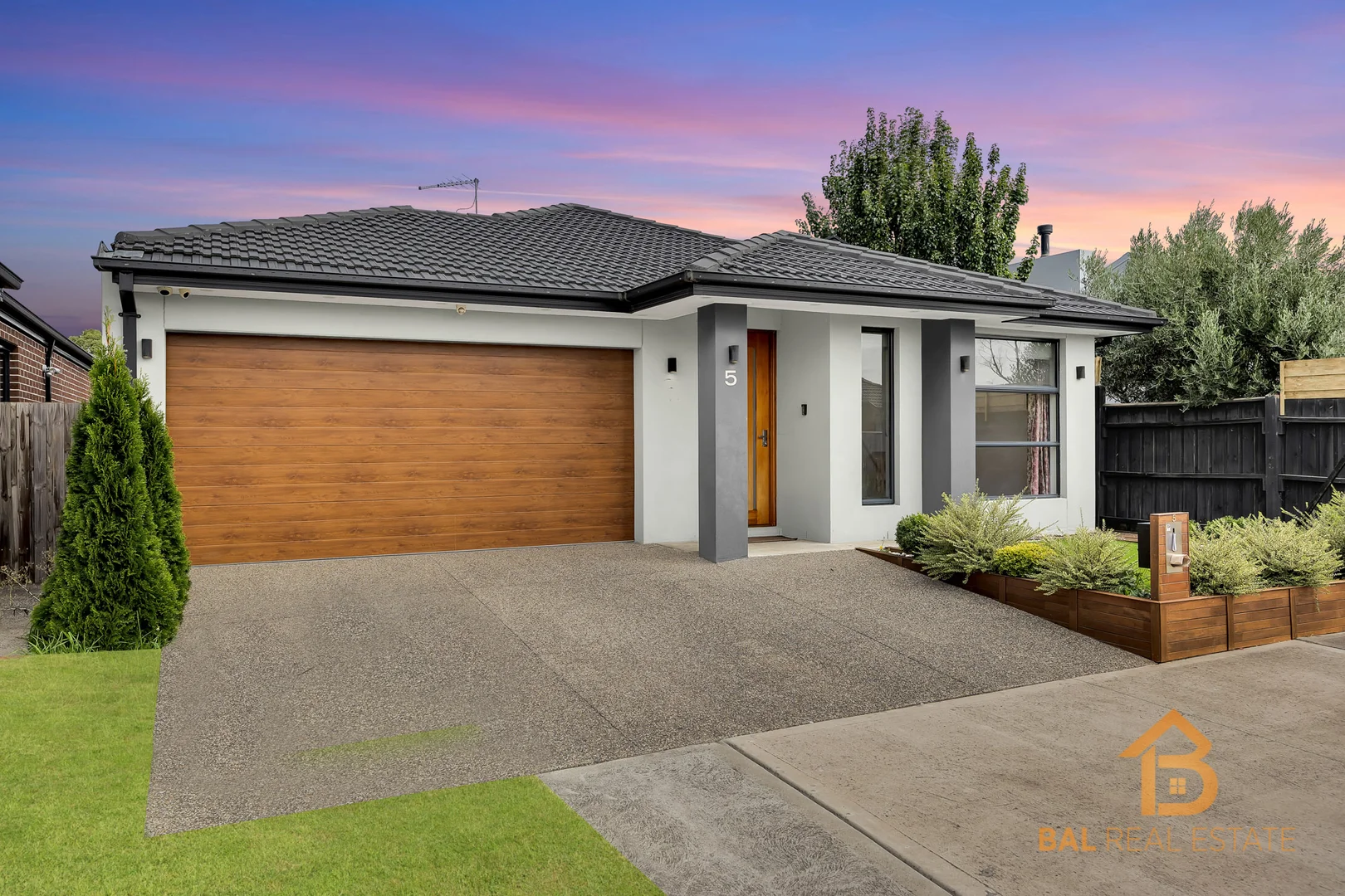 Additional image 2 of 5 Acorn Close, Mickleham VIC 3064