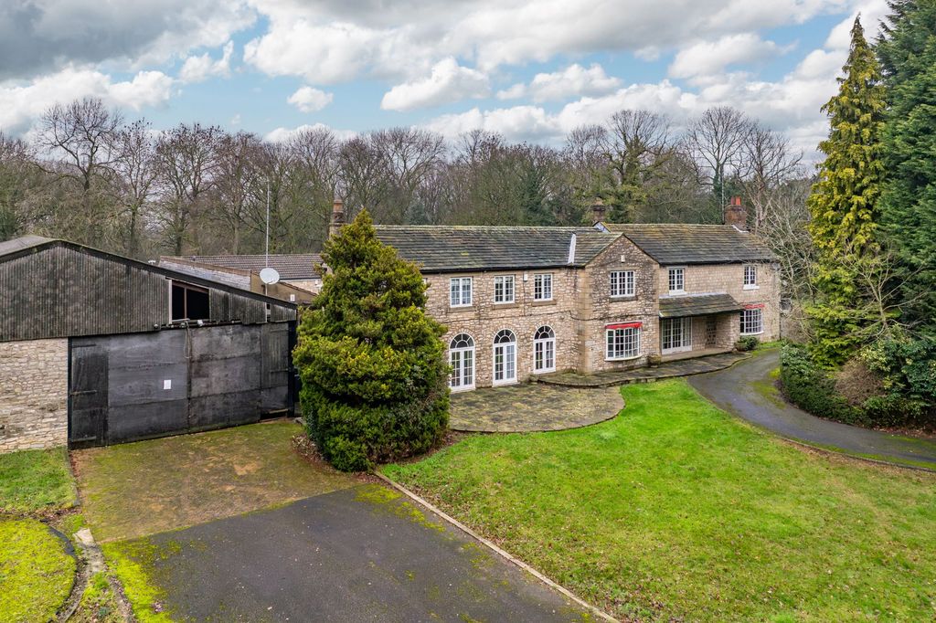 Additional image 4 of 5 bed detached house for saleBroomhouse Lane, Edlington, Doncaster DN12