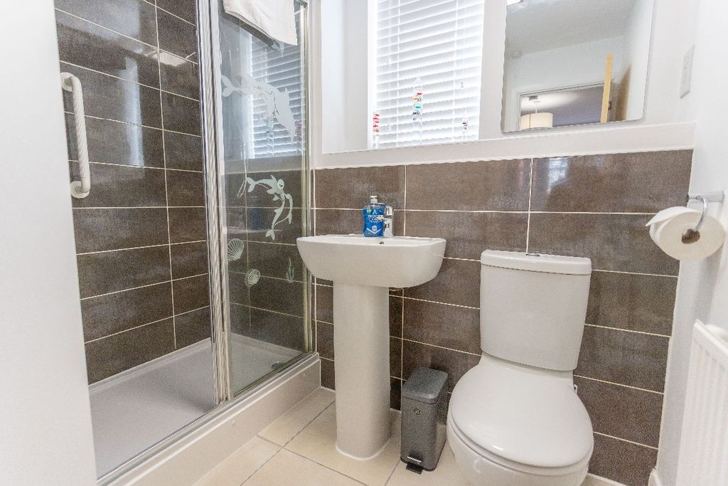 Additional image 8 of 2 bed flat for saleWilkinson Road, Bedford MK42