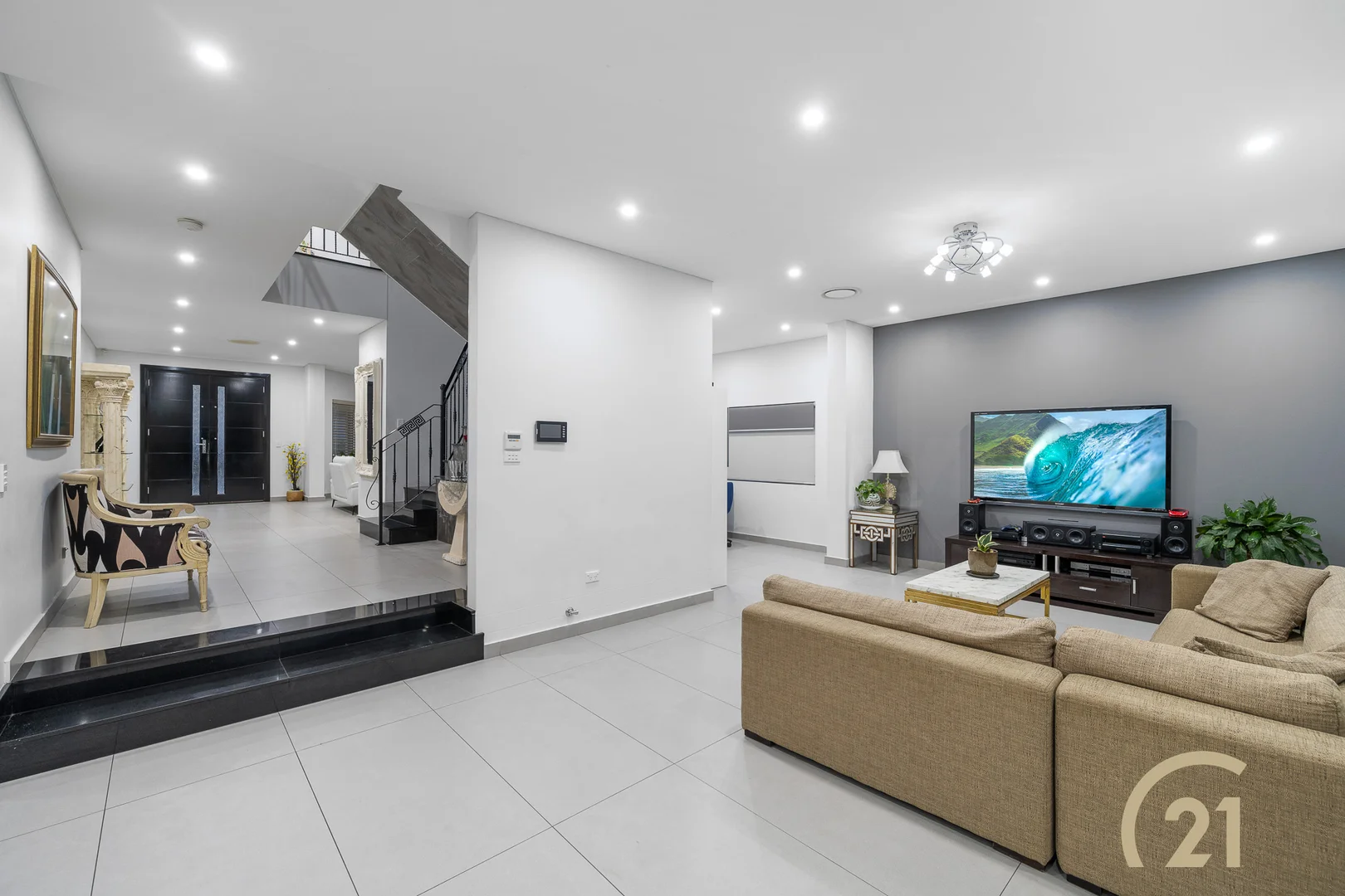 Additional image 4 of 7 Endeavour Road, Georges Hall NSW 2198