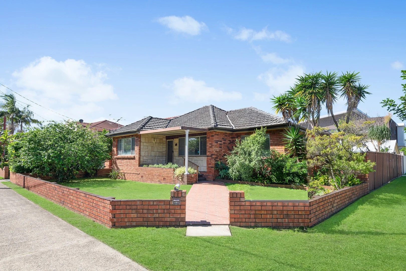 Additional image 2 of 12 Chuter Avenue, Monterey NSW 2217