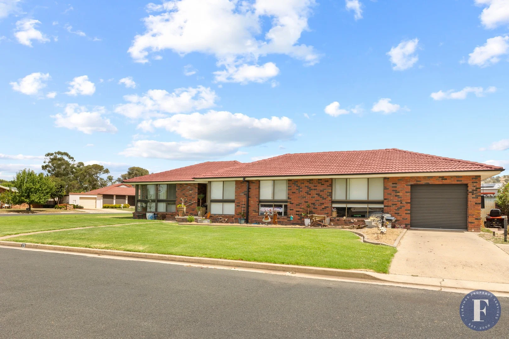 75 Cutler Avenue, Cootamundra NSW 2590