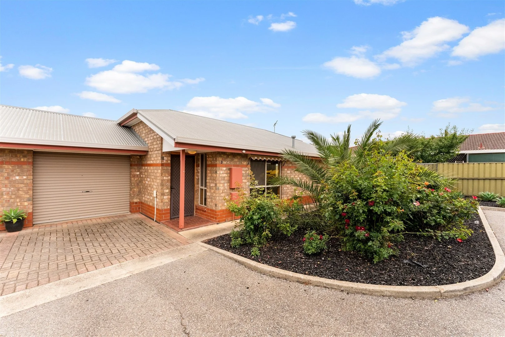3/8 Ivy Way, Para Hills West SA 5096