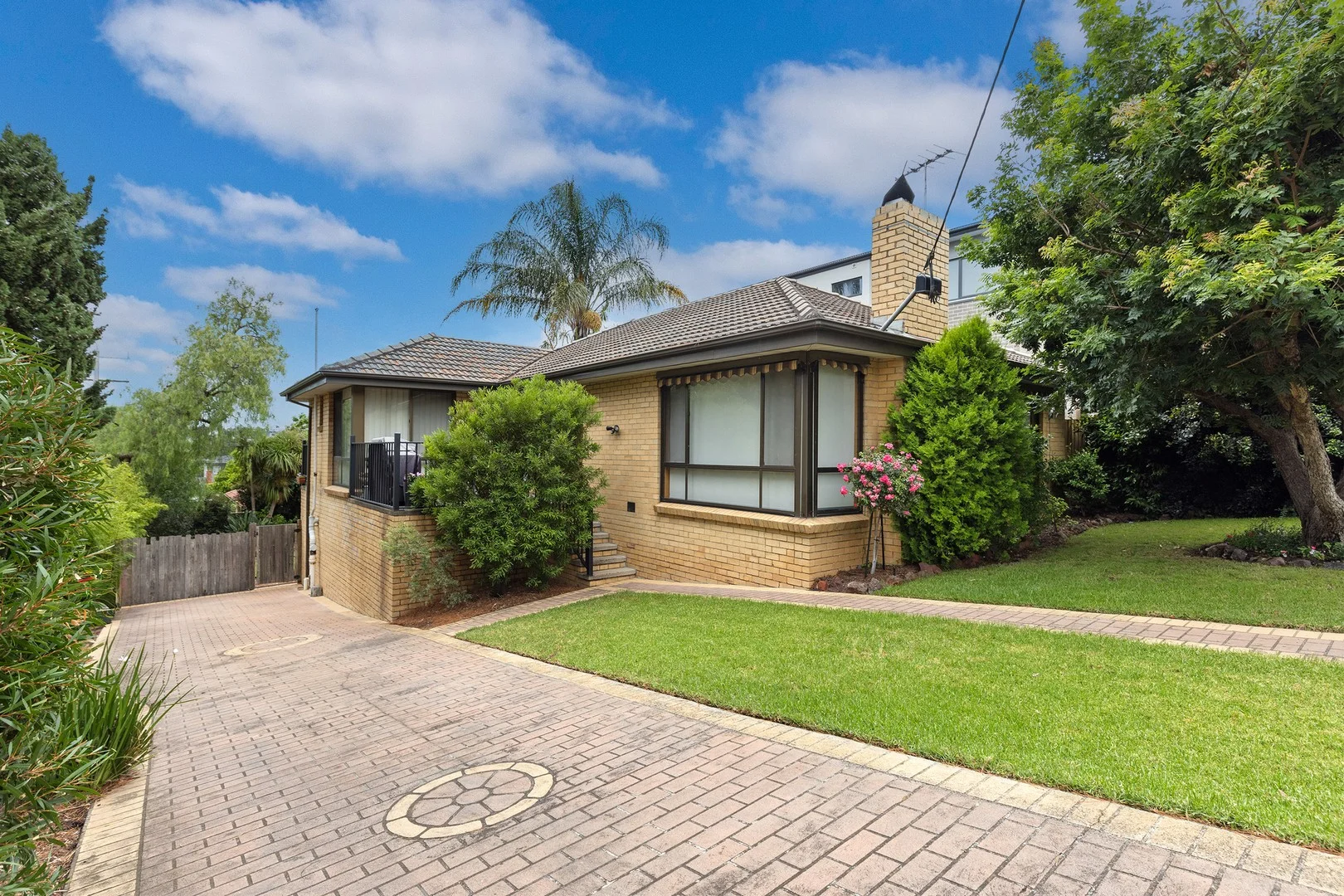 14 Drina Street, Strathmore VIC 3041