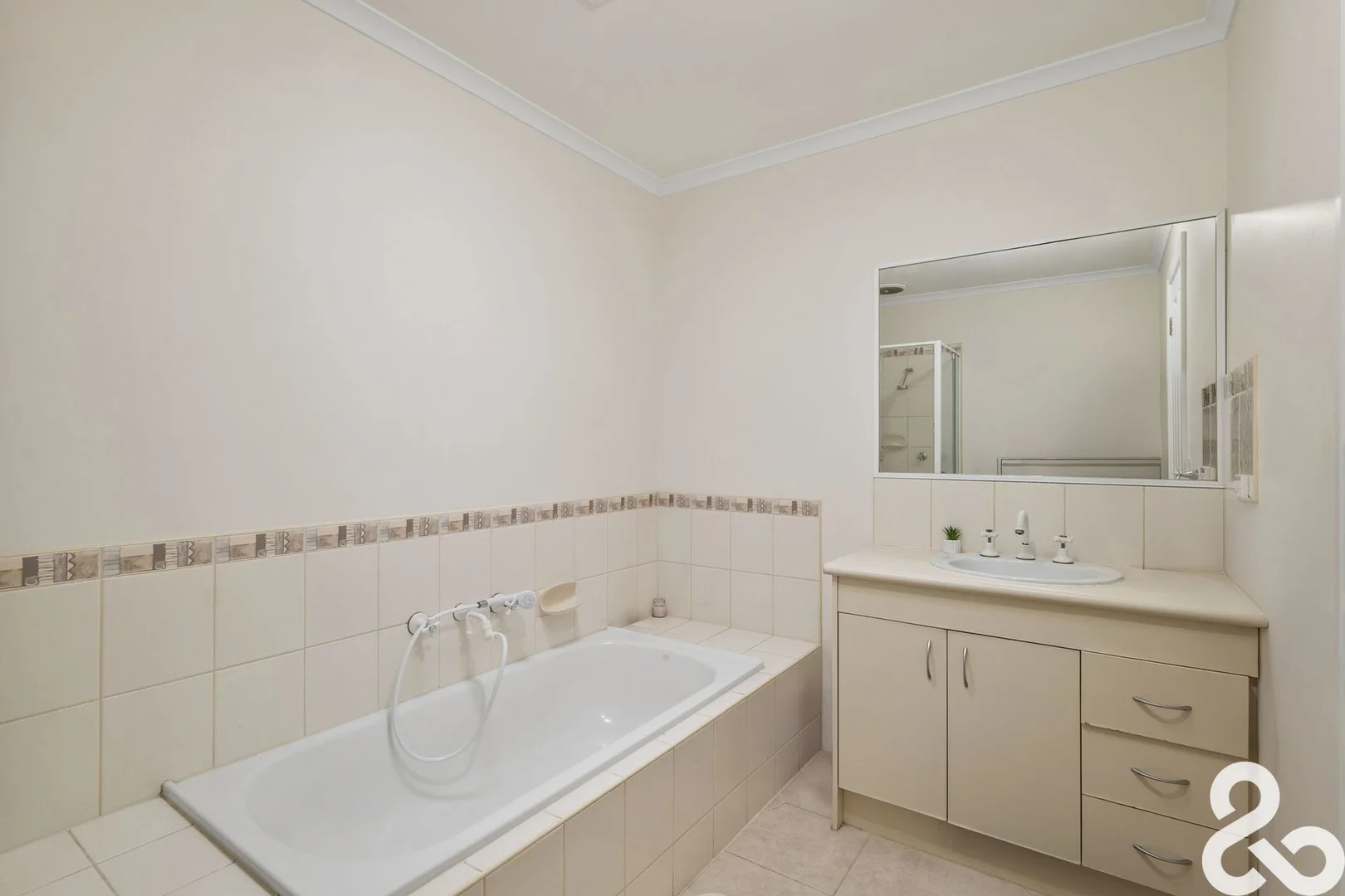 Additional image 16 of 2/90 Edgars Road, Thomastown VIC 3074