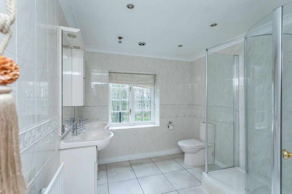 Additional image 18 of 5 bed detached house for saleBroomhouse Lane, Edlington, Doncaster DN12