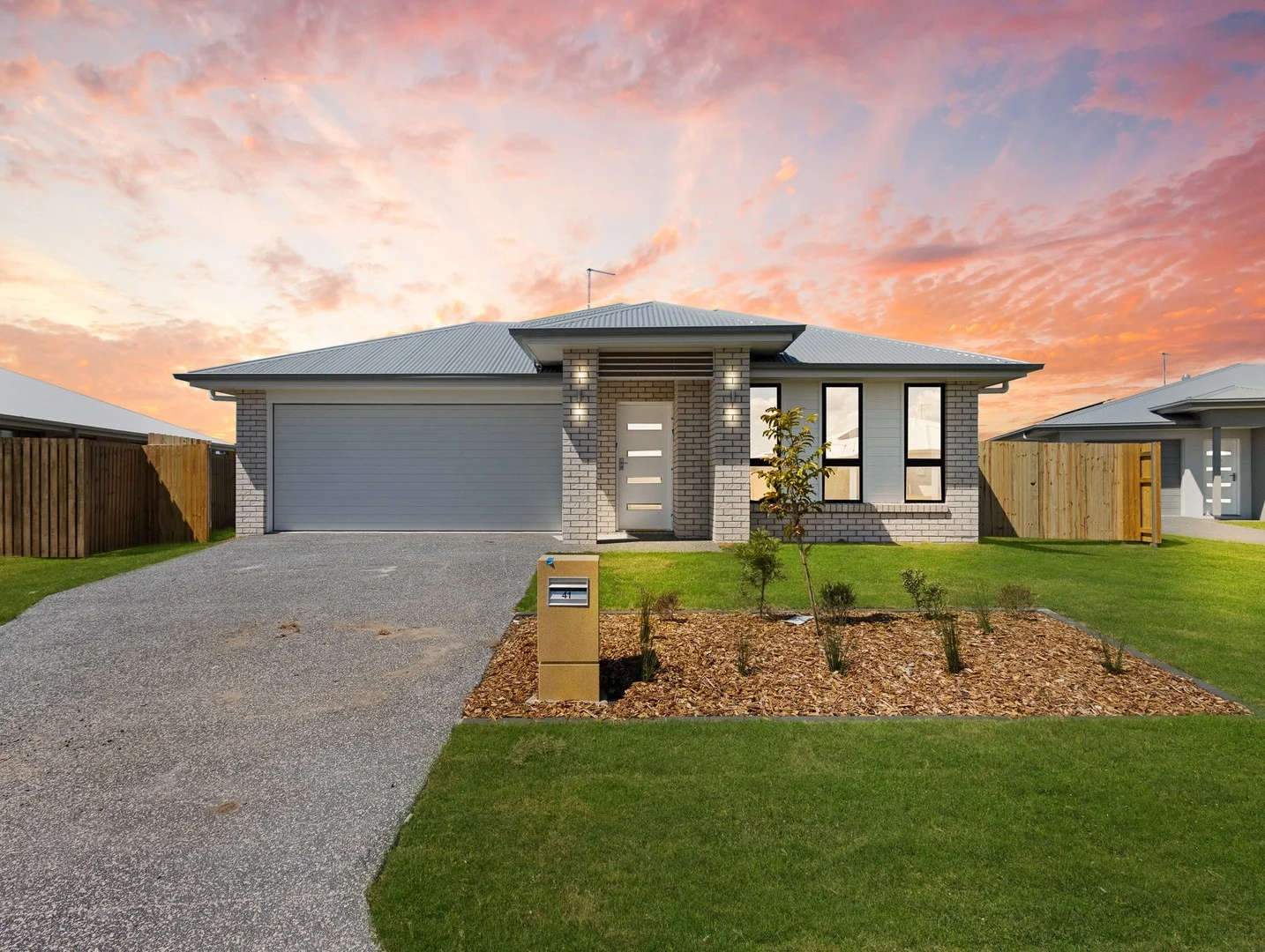 41 North Lakes Circuit, Burrum Heads QLD 4659