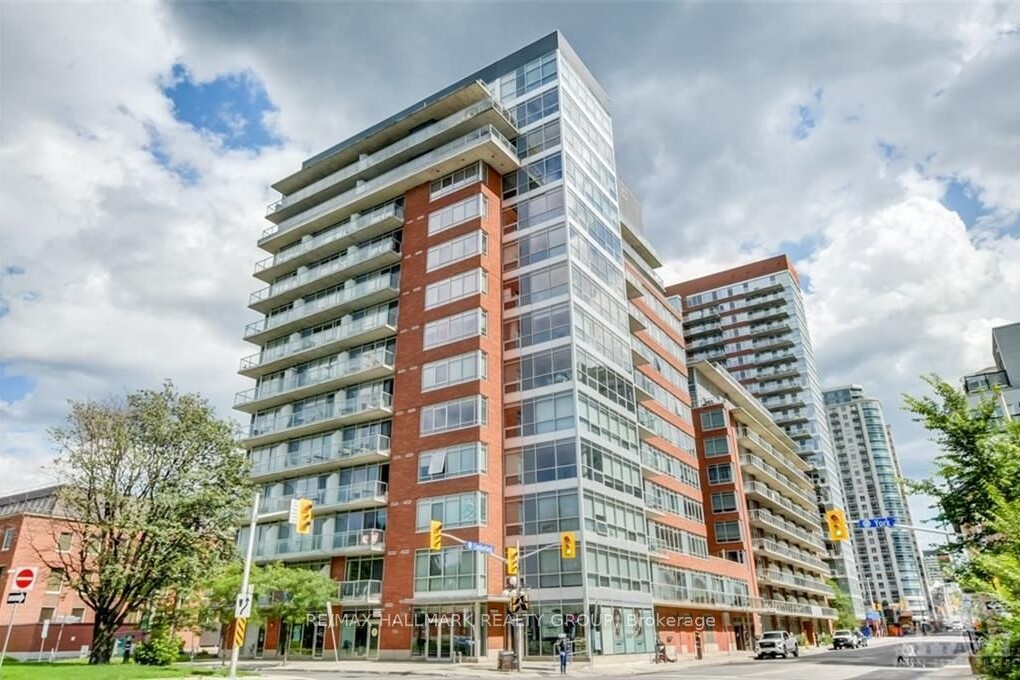 180 York St, Lower Town - Sandy Hill, K1N 1J6