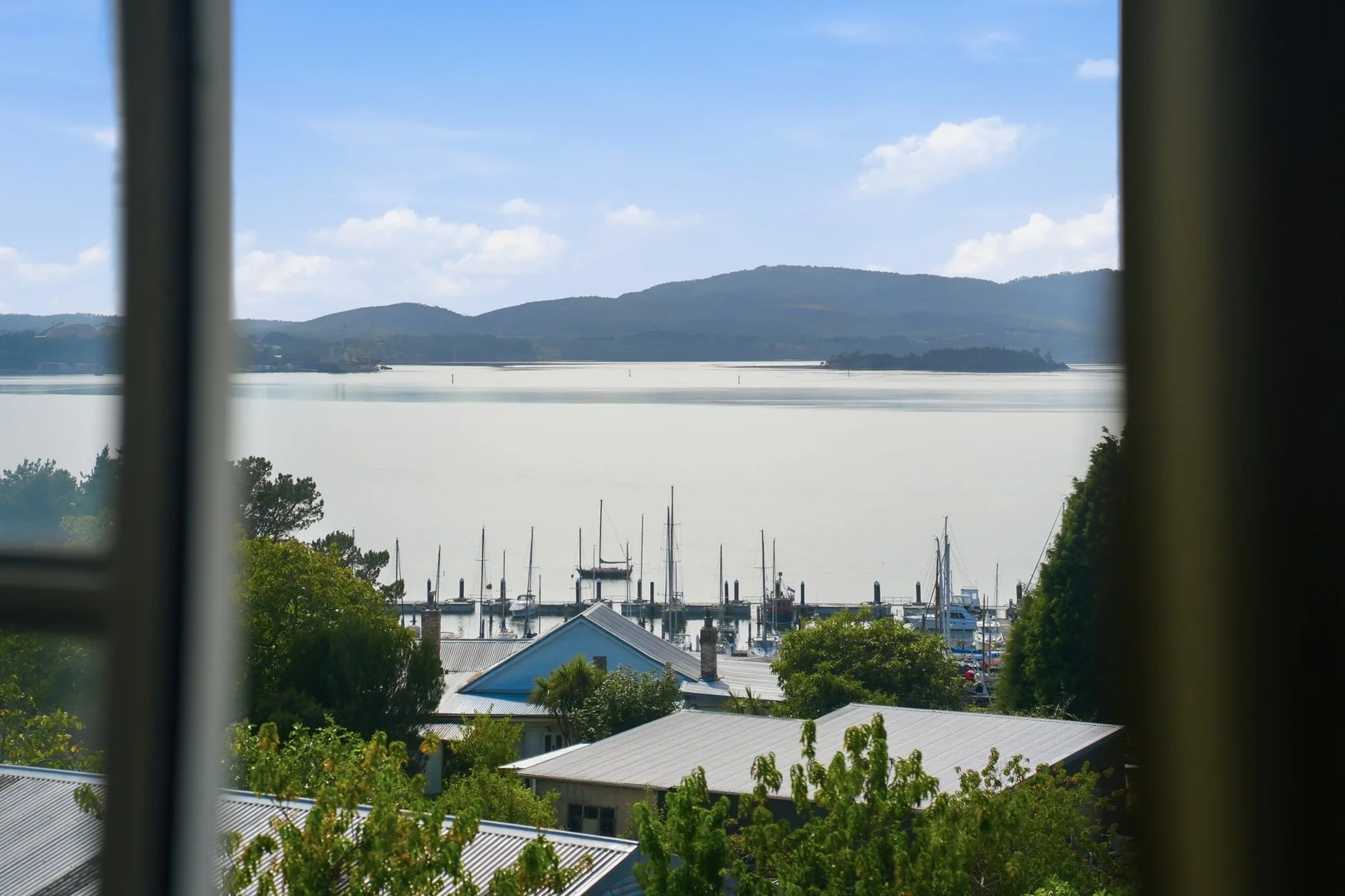 4 Clarke Street, Beauty Point TAS 7270
