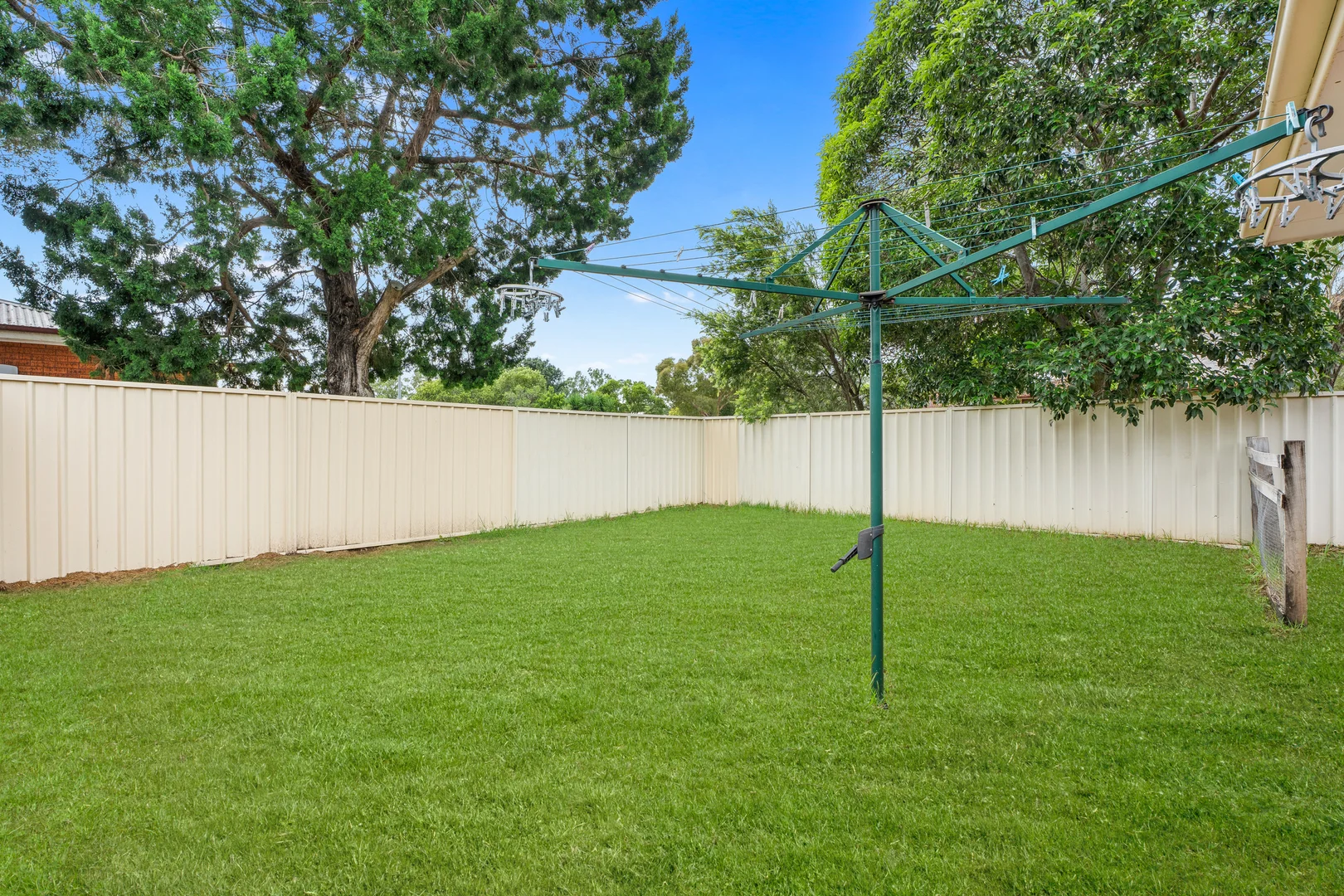 Additional image 10 of 4 & 4a Hadley Place, Jamisontown NSW 2750