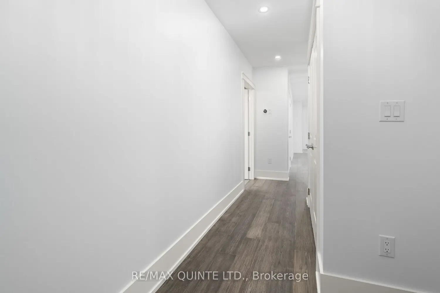 17 Cleave Avenue 306 photo 3