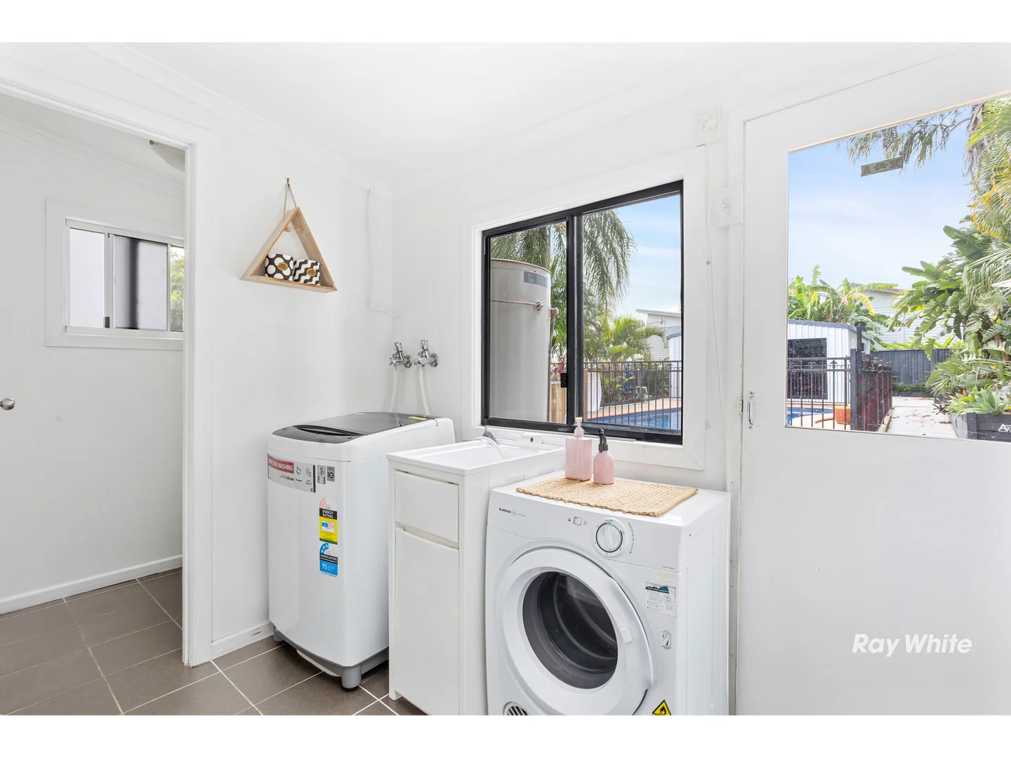 Additional image 17 of 45 Pandanus Street, Cooee Bay QLD 4703