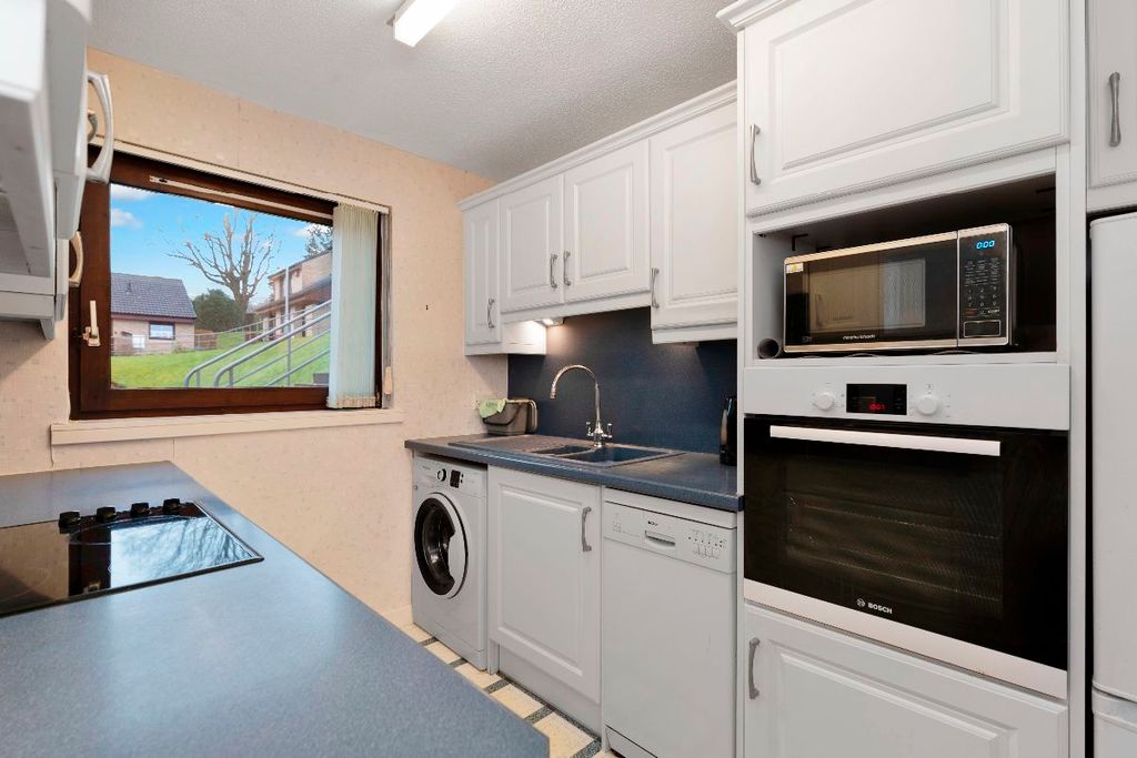 Additional image 11 of 2 bed flat for sale29 Rose Park, Peebles EH45