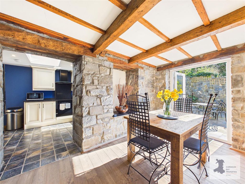 Additional image 8 of 2 bed maisonette for saleSouth John Street, New Quay SA45