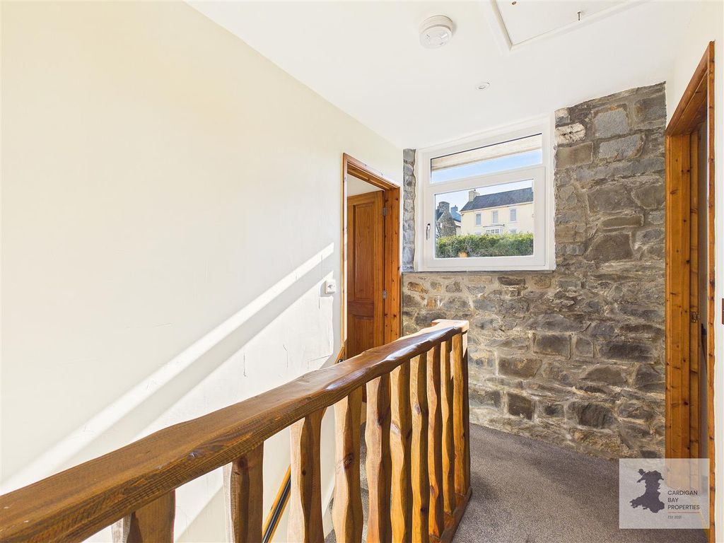 Additional image 12 of 2 bed maisonette for saleSouth John Street, New Quay SA45