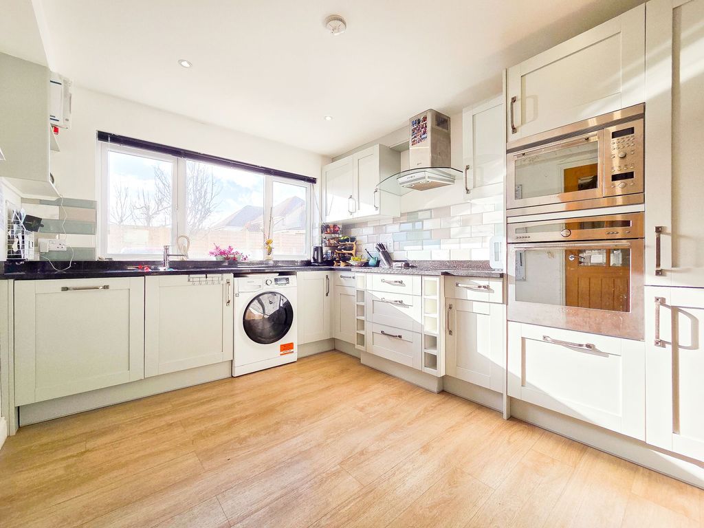 Additional image 7 of 3 bed terraced house for saleClos De L'abri, La Grande Route De La Cote, St. Clement, Jersey JE2