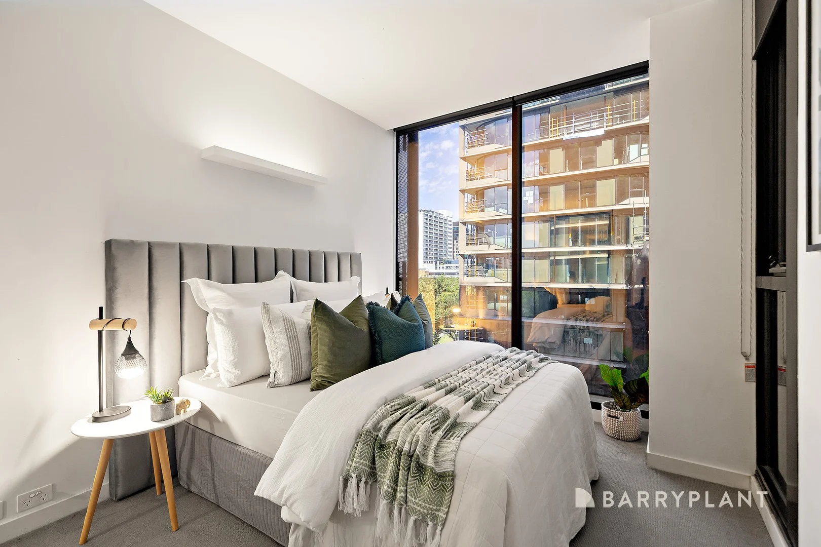 504/470 St Kilda Road, Melbourne VIC 3000