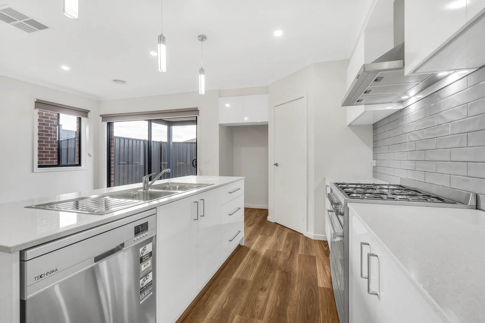 Additional image 4 of 6 Erasmus Avenue, Craigieburn VIC 3064