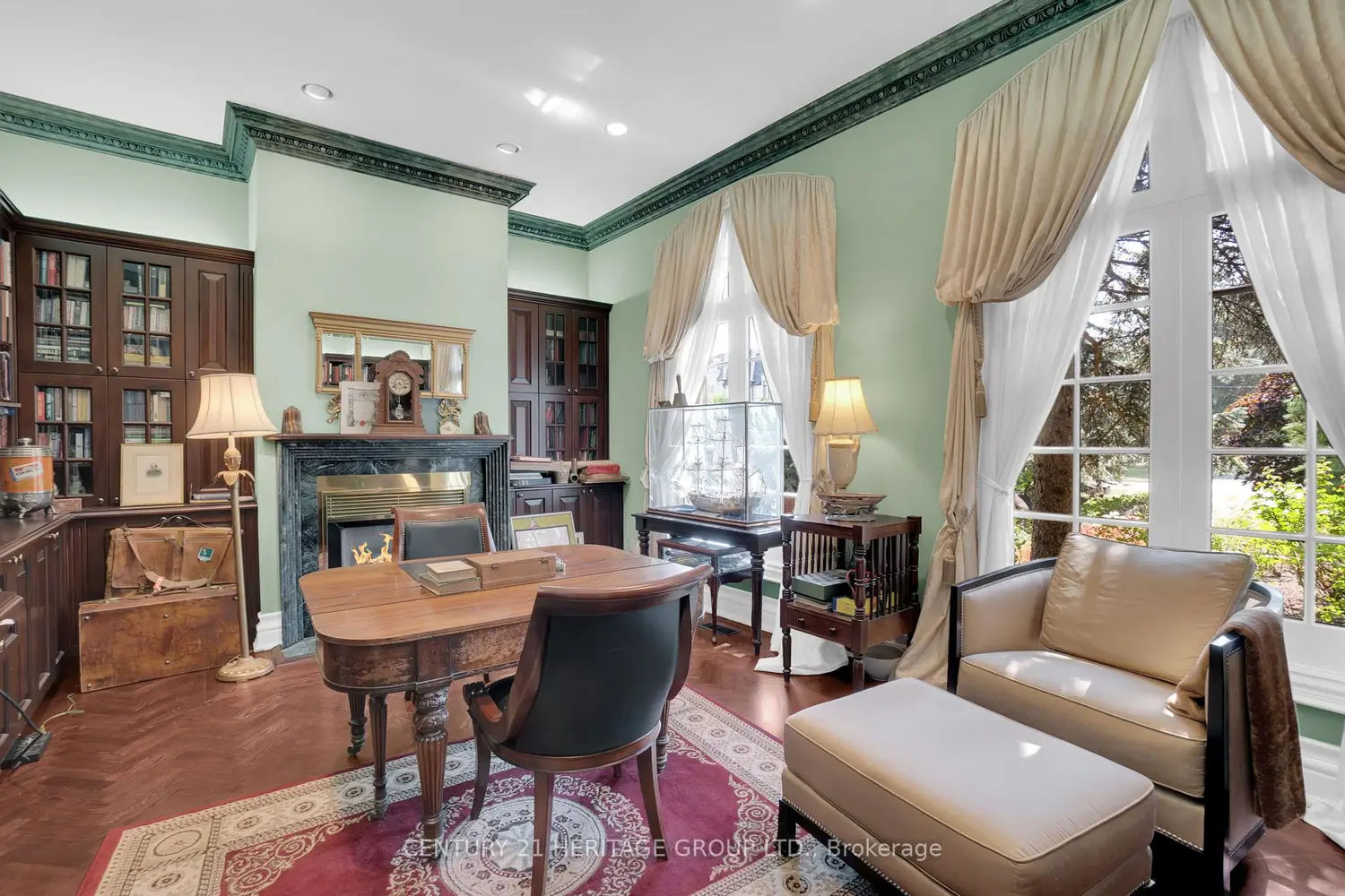 34 Maryvale Crescent photo 5