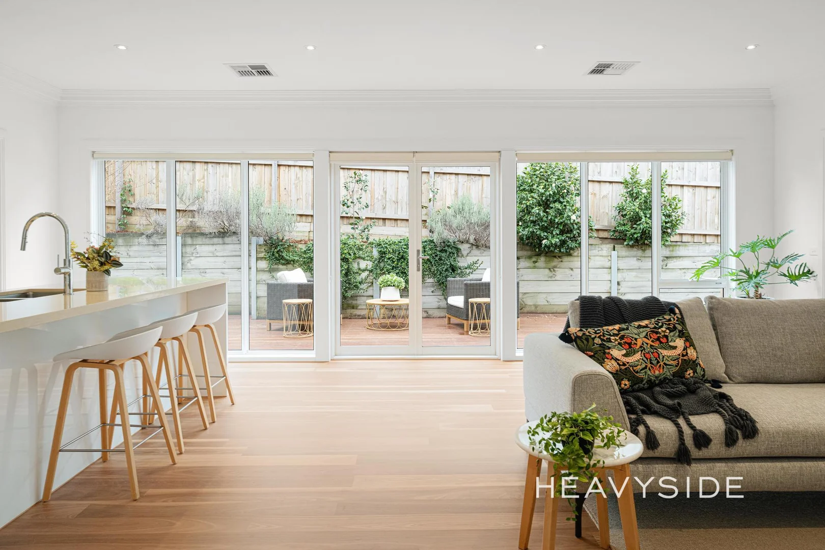 Additional image 8 of 3/99 Rostrevor Parade, Mont Albert North VIC 3129