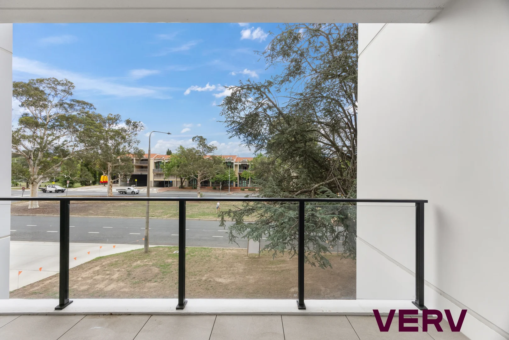 Additional image 11 of 9/17 Captain Cook Crescent, Griffith ACT 2603