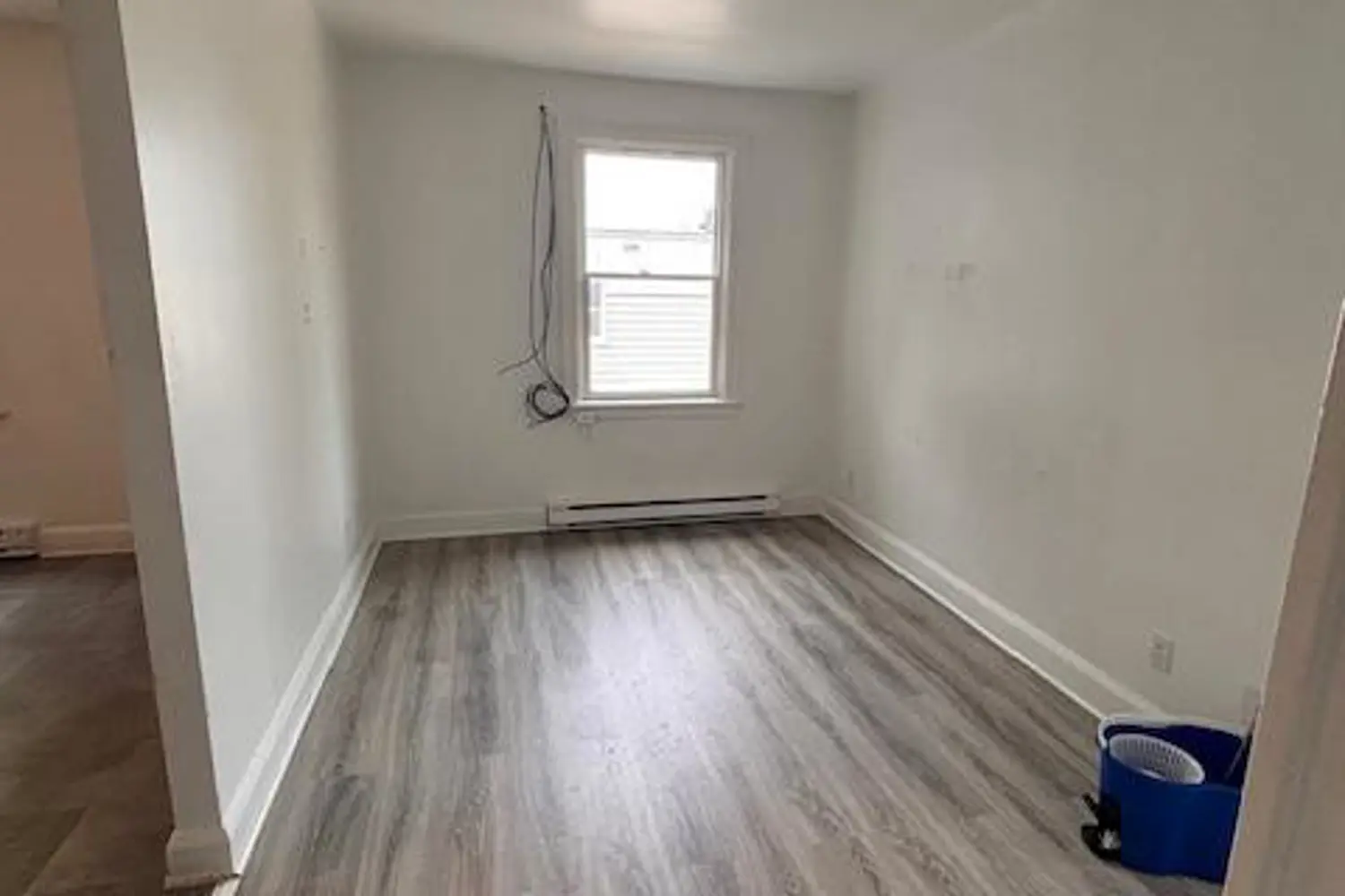 Additional image 18 of 266 Emond Street