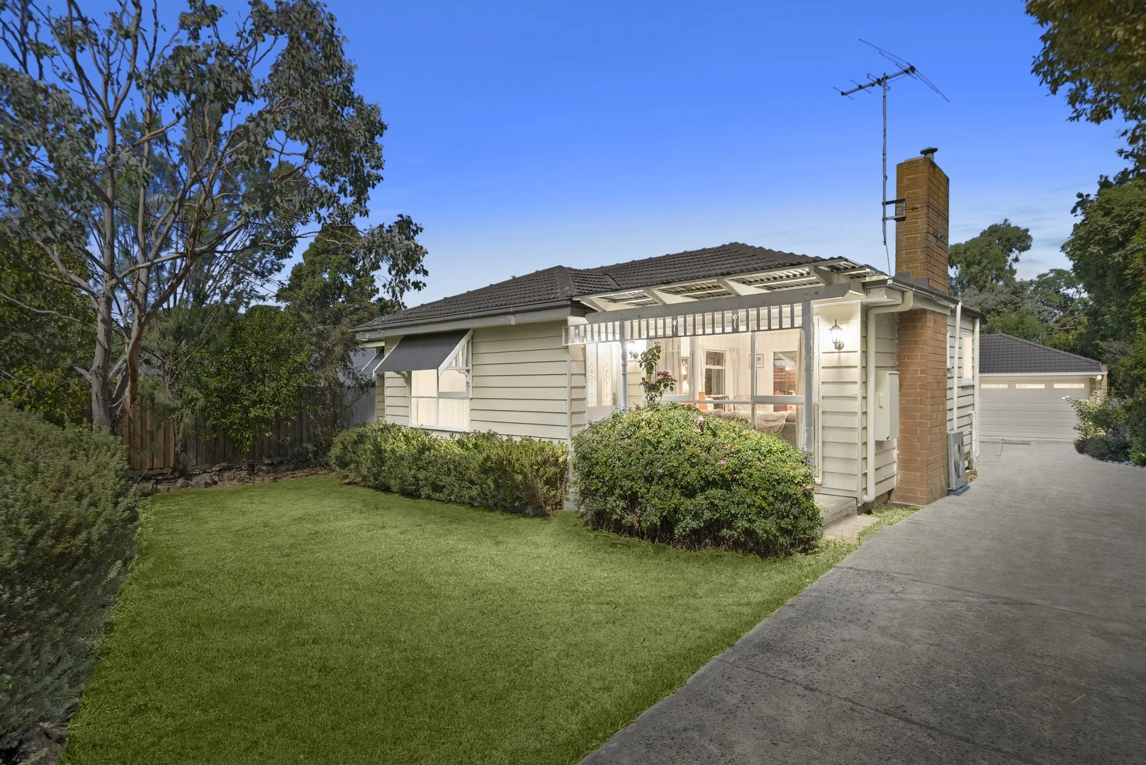 1/33 Elton Road, Ferntree Gully VIC 3156