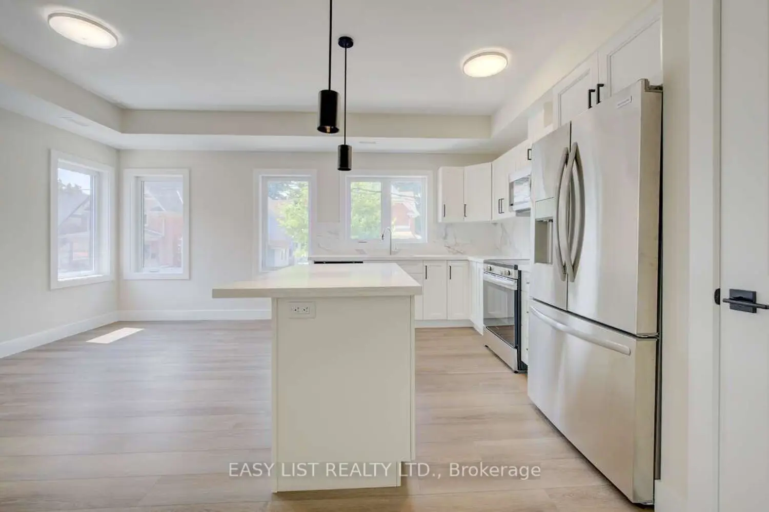 Additional image 13 of 17 Peter Street 4