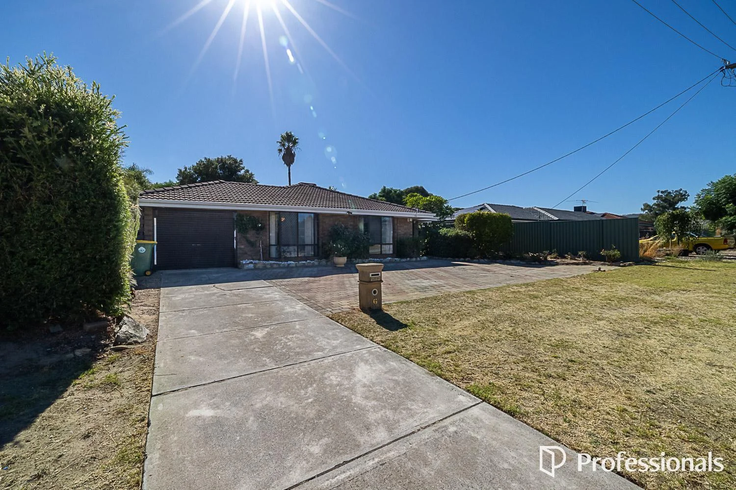 6 Junee Place, Armadale WA 6112