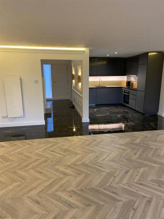 Additional image 6 of 3 bed flat for saleThe Mailbox, Wharfside Street B1