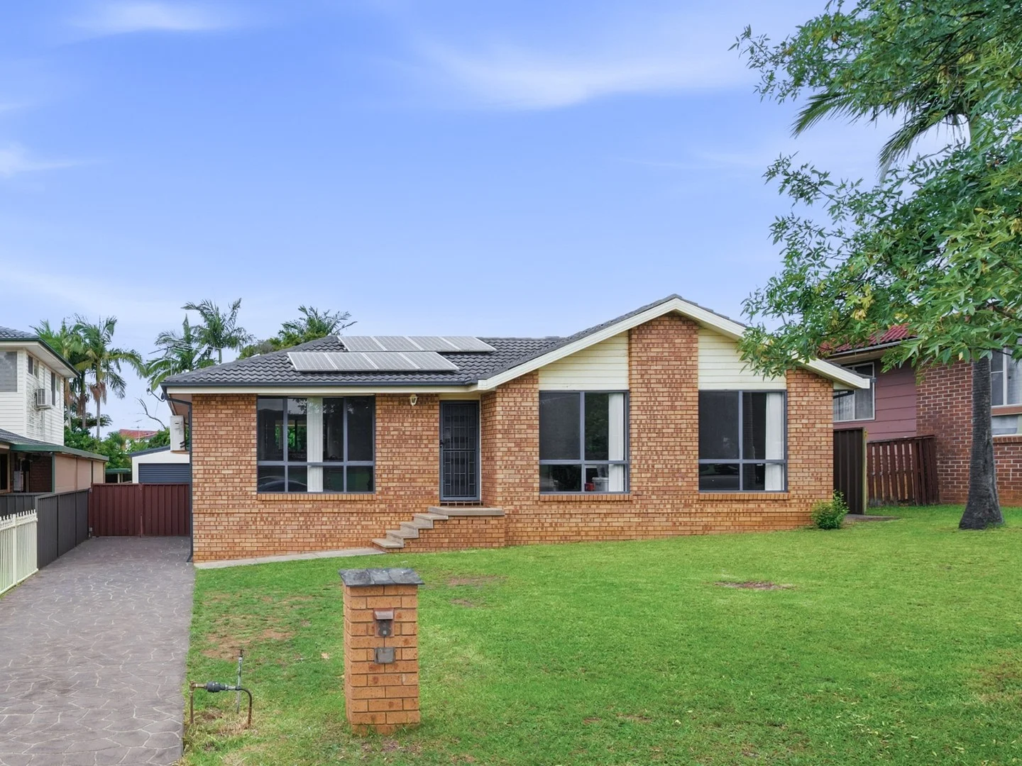 8 & 8a North Steyne Road, Woodbine NSW 2560
