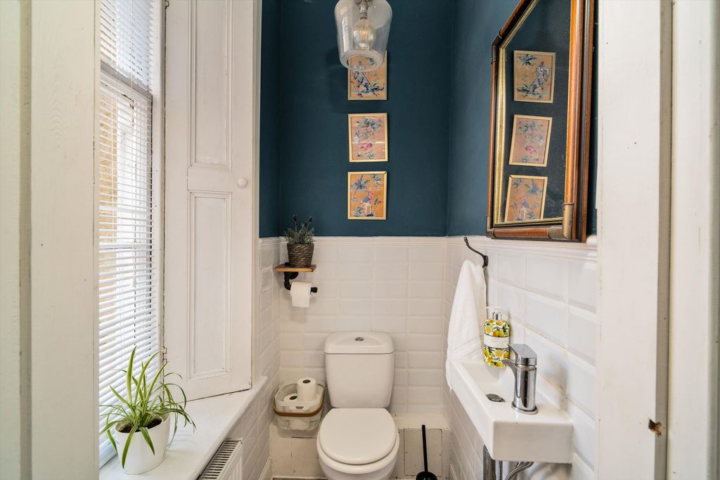 Additional image 10 of 6 bed semi-detached house for saleCastle Terrace, Berwick-Upon-Tweed, Northumberland TD15