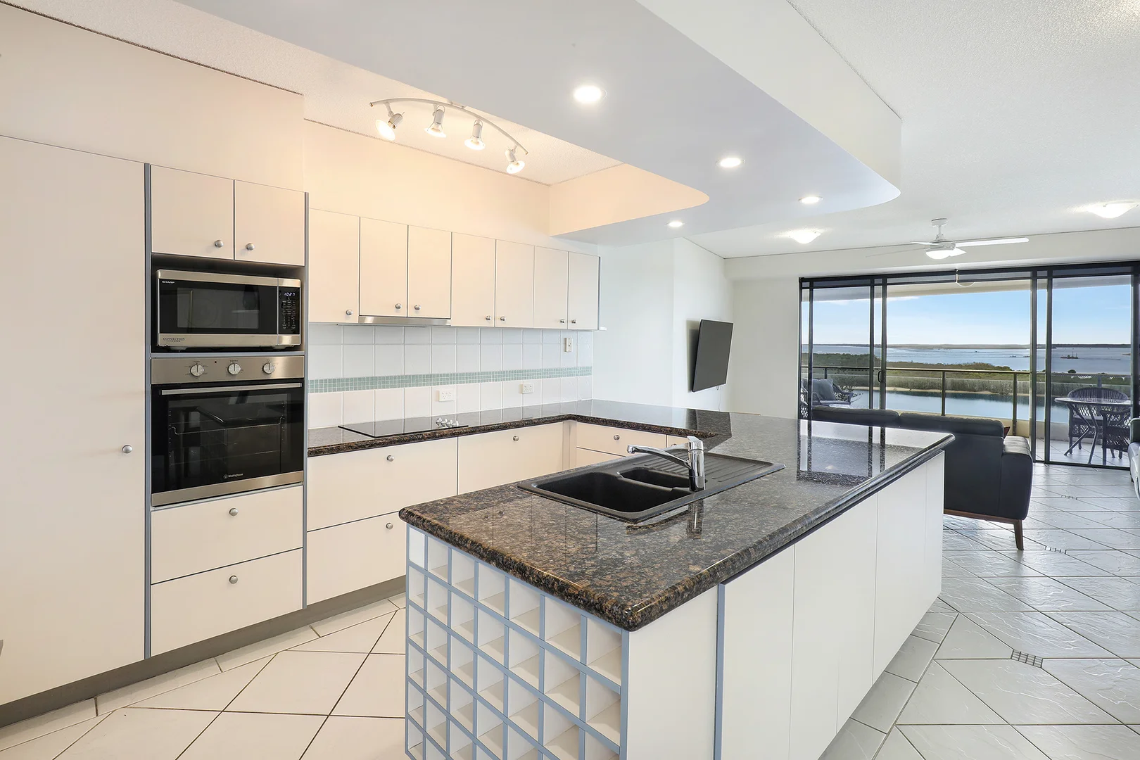 Additional image 4 of 901/17 Leeding Tce, Caloundra QLD 4551