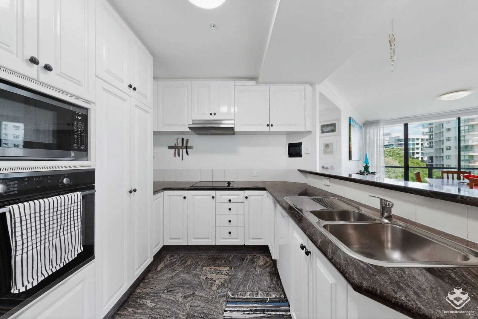 Additional image 3 of ID:21172362/8 Goodwin Street, Kangaroo Point QLD 4169